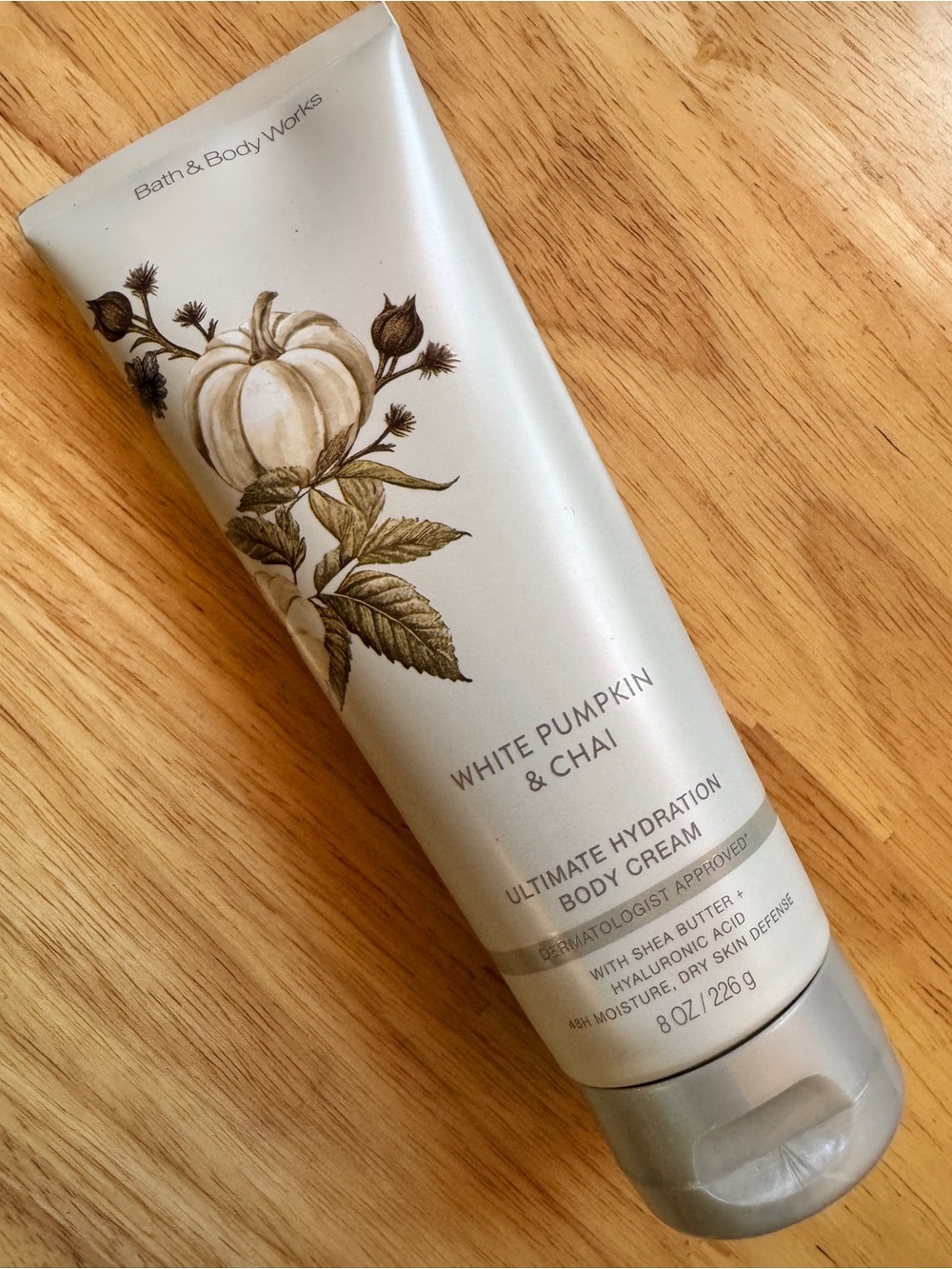 Bath & Body Works White Pumpkin & Chai Body Cream - Cream, Green, Brown Artwork